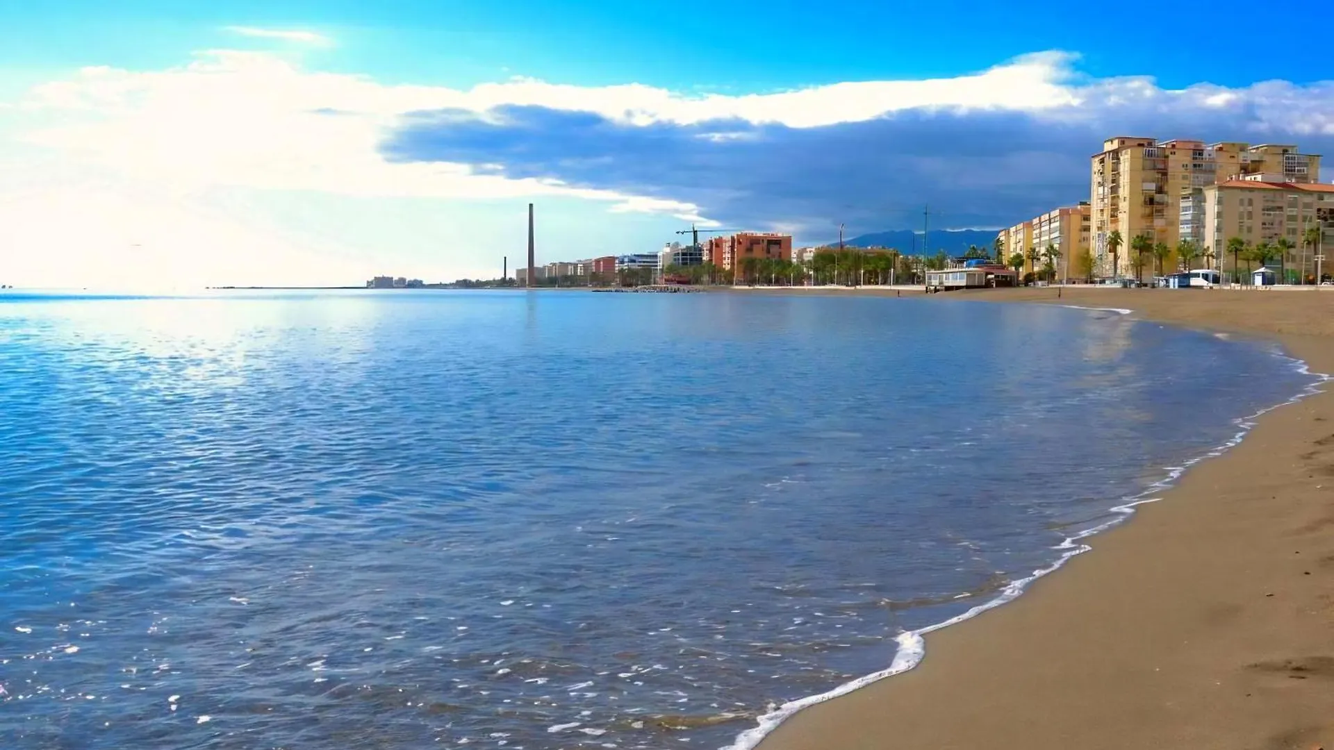 Duplex Huelin I & Beach Malaga Spain