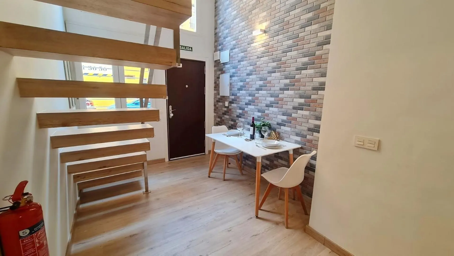 Duplex Huelin I & Beach Malaga 0*,